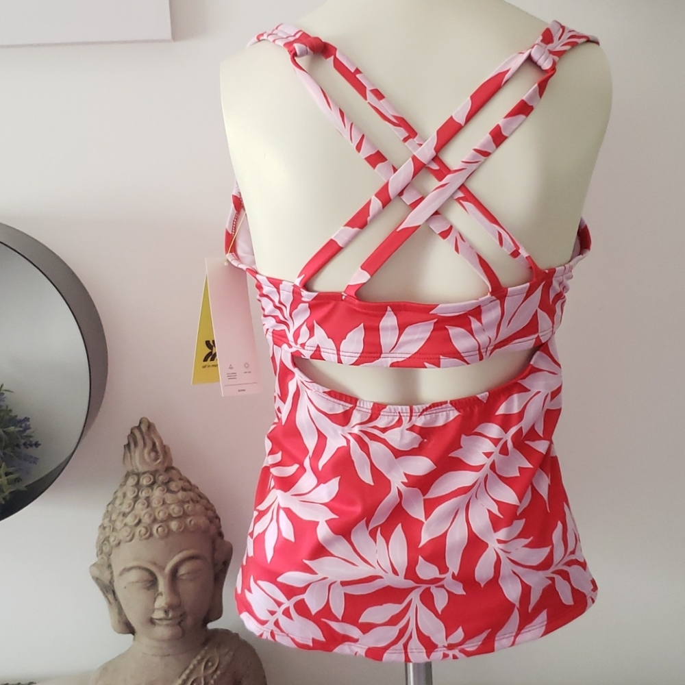 All In Motion Womens Plus Size Tankini   *TOP ONLY*  16W